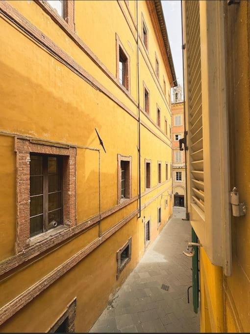 Appartamento Ad Un Passo Da Piazza Del Campo Siena Exterior photo